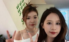 主人在办公室里调教我